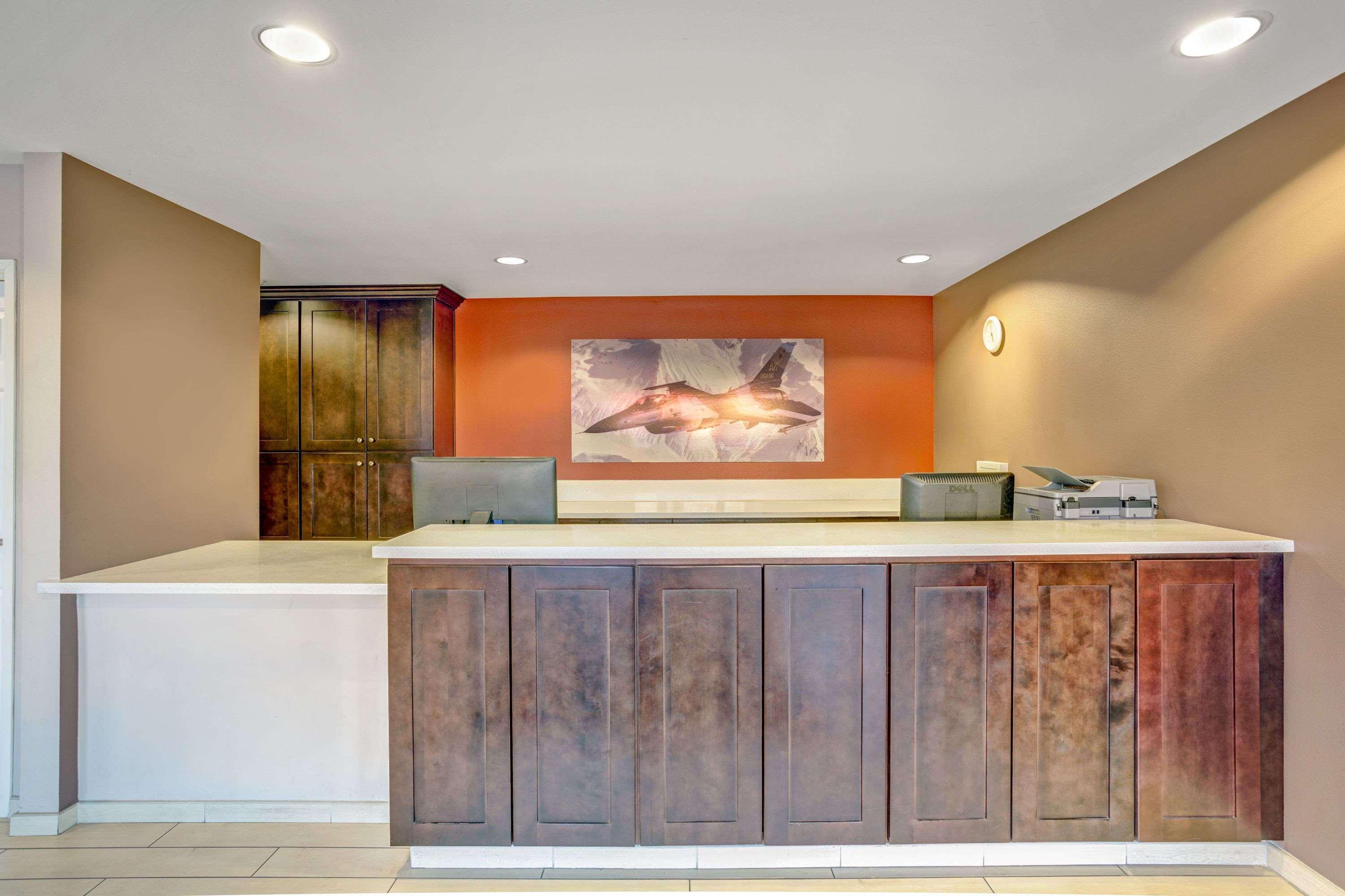Super 8 By Wyndham Las Vegas Nellis Afb Area Экстерьер фото
