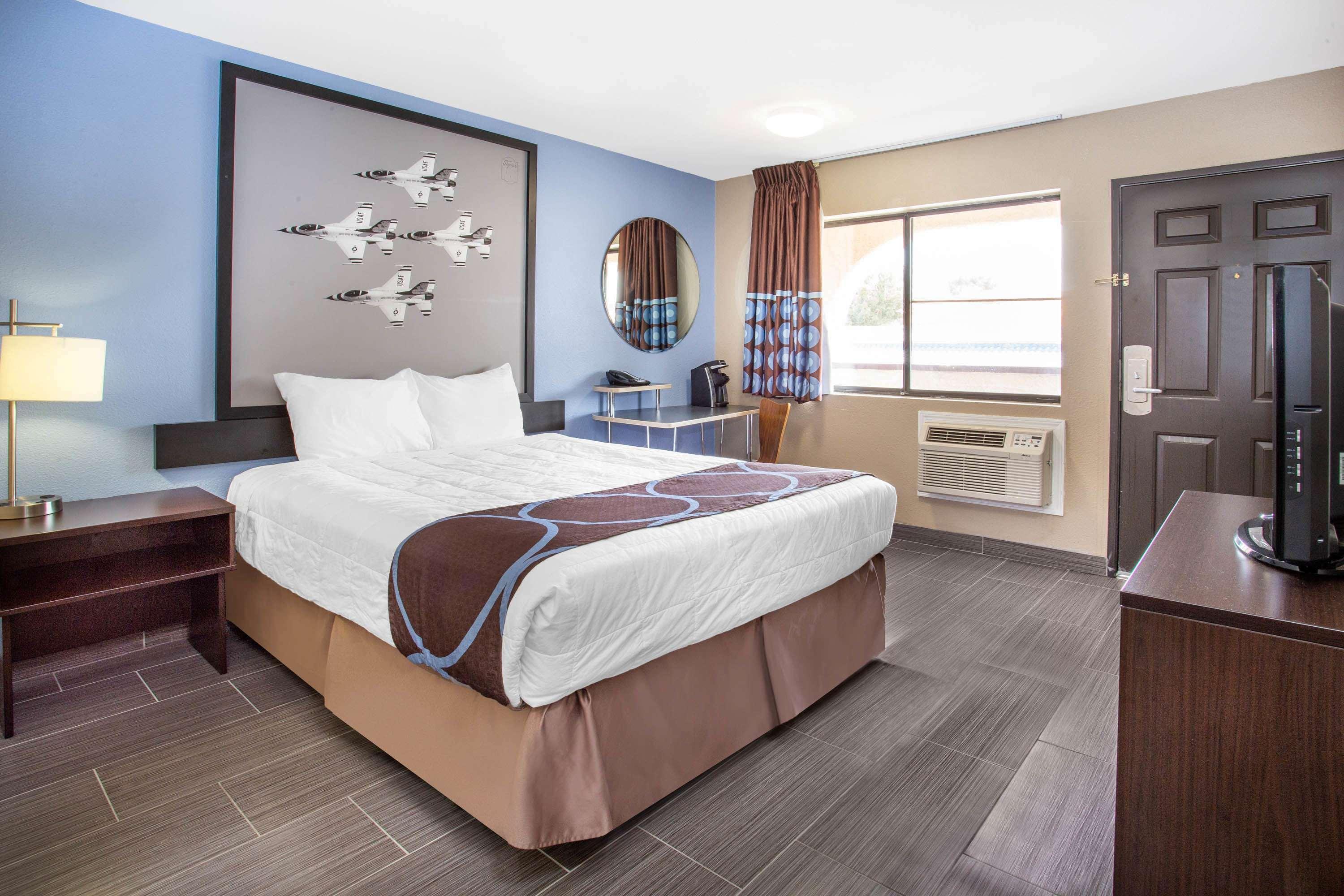 Super 8 By Wyndham Las Vegas Nellis Afb Area Экстерьер фото